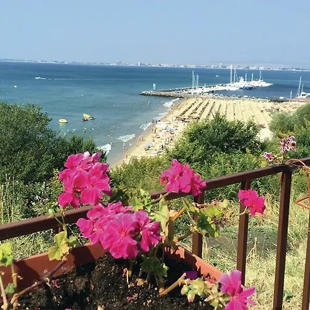 One-bedroom In Sv. Vlas Daire *