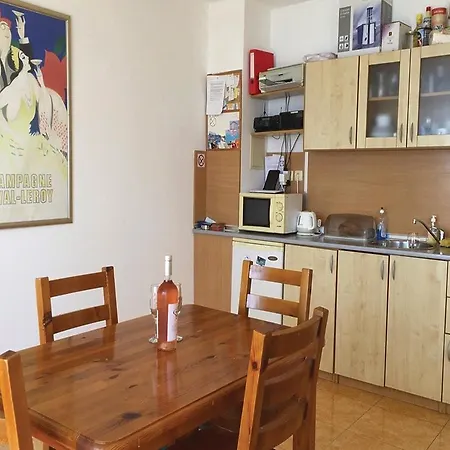 Daire One-bedroom In Sv. Vlas Sveti Vlas